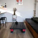 Hostnfly Apartments - Beautiful Bright Apartment In Belleville